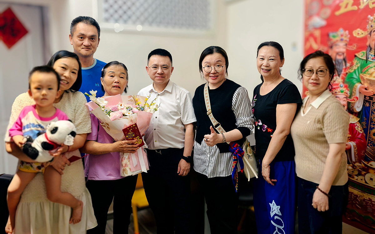 情系乡梓暖人心—绵商联董事长郭晓林率香港绵阳联谊总会开展慰问活动